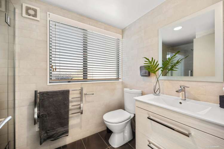 36 Britannia Place Half Moon Bay_16