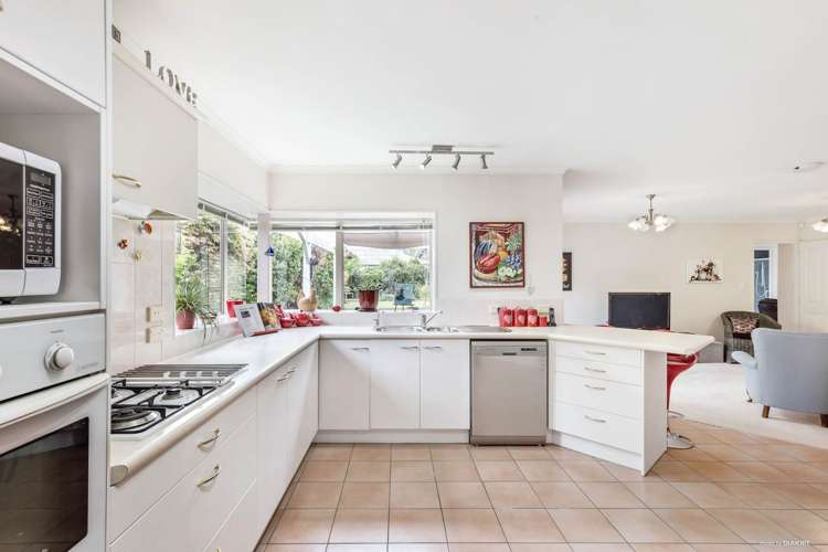 19 Trossach Place Wattle Downs_5