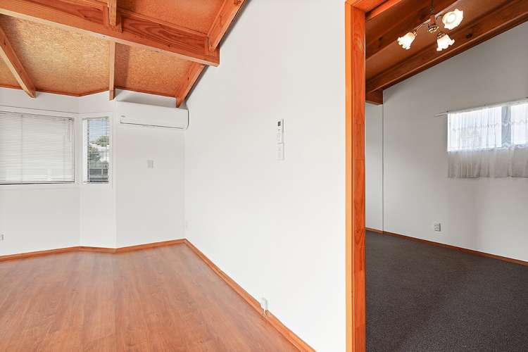 2/1 Fowlds Avenue Sandringham_2