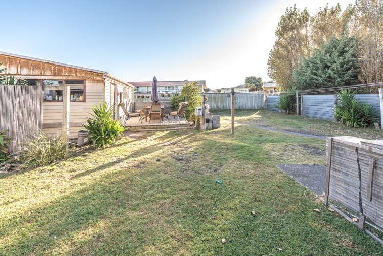 51 Kowhai Street Castlecliff_15
