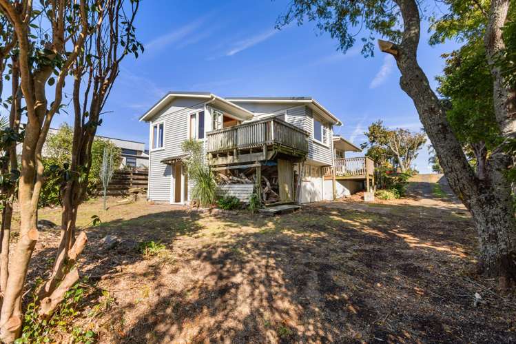 43 Wairau Road Oakura_2