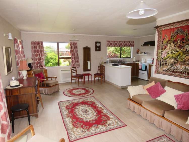 77 Romilly Street Westport_4