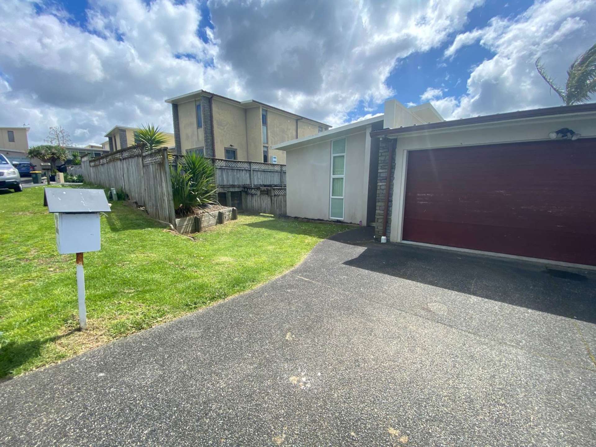 8 Merlot Lane Pukekohe_0