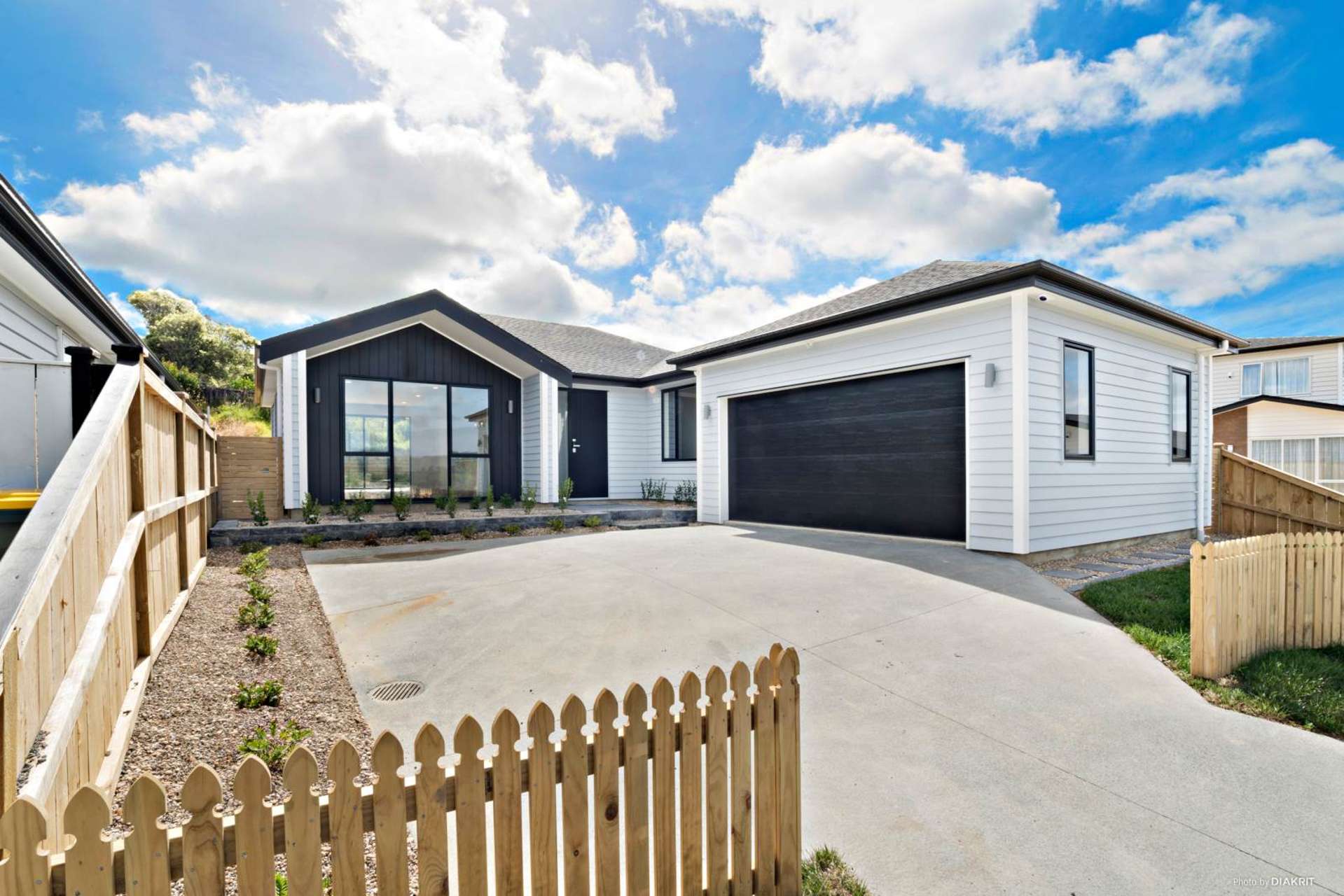 6 Tararua Street Massey_0