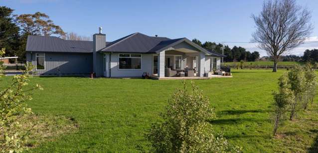 ASHHURST - 4 BEDROOMS