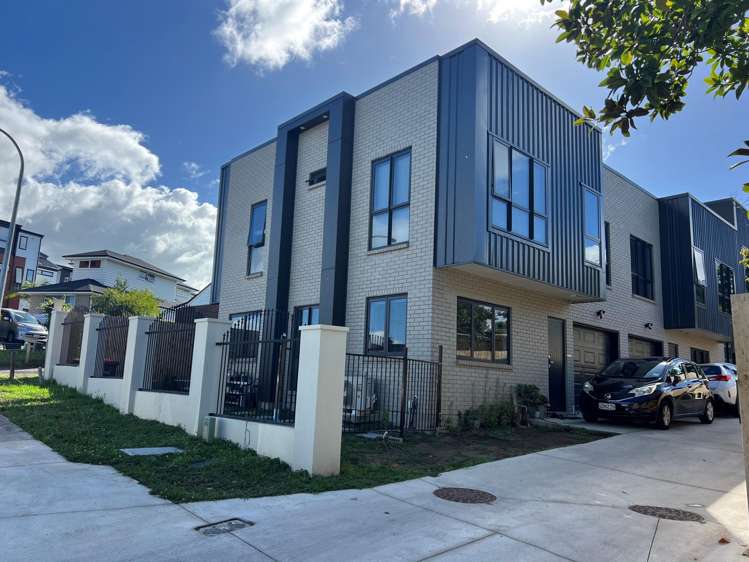 1 Bennett Road Pakuranga Heights_18