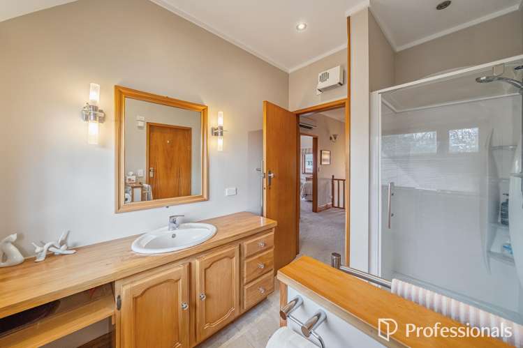 16a Hautana Square Woburn_13