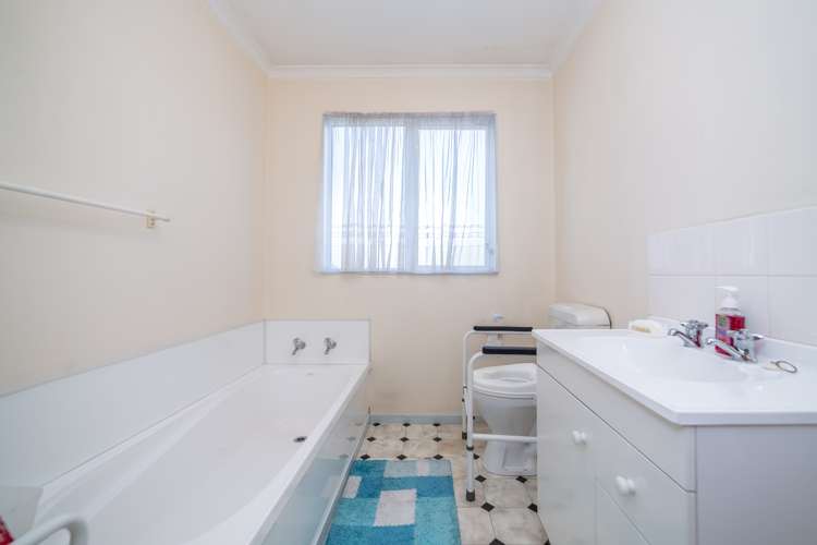 1c Garrison Street Carterton_11