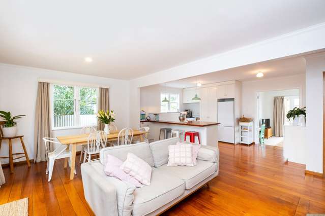 4 Shrimpton Road Haumoana_3