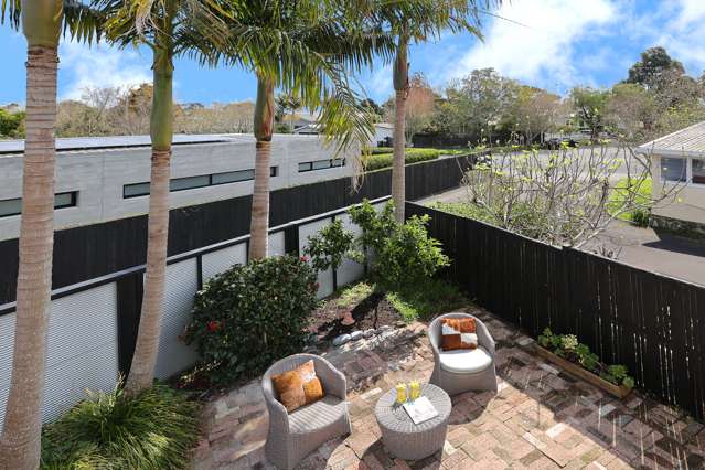 1/8 Springleigh Avenue Mount Albert_1