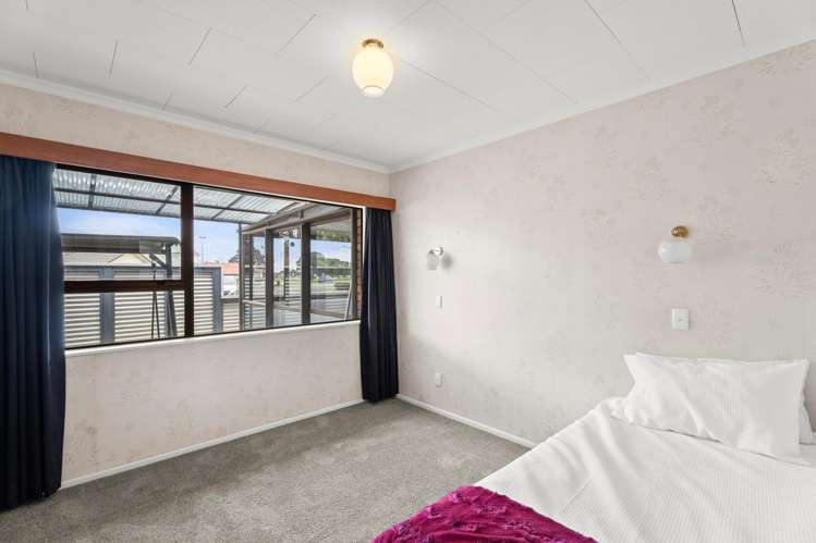 13 Tukapa Street Westown_12