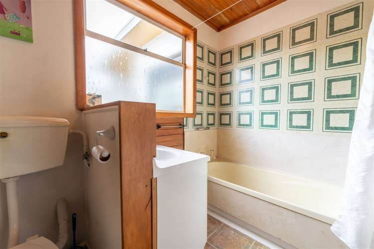 17 Rolleston Street Watlington_15