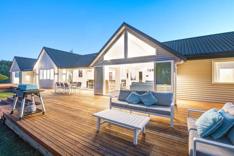 346 Ireland Road Waitoki_17