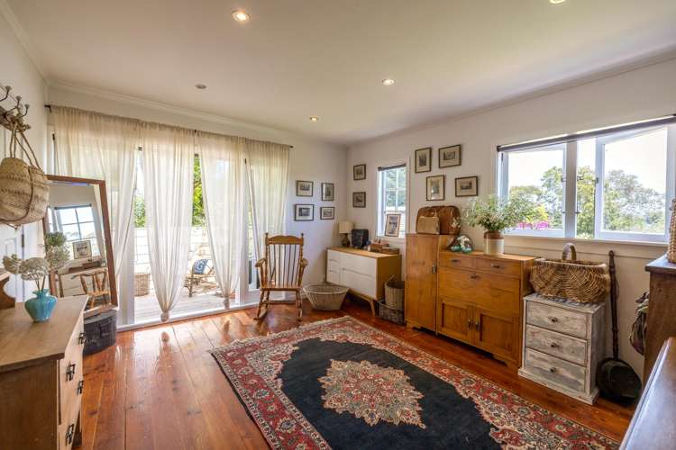 12 Waiata Road Onetangi_31