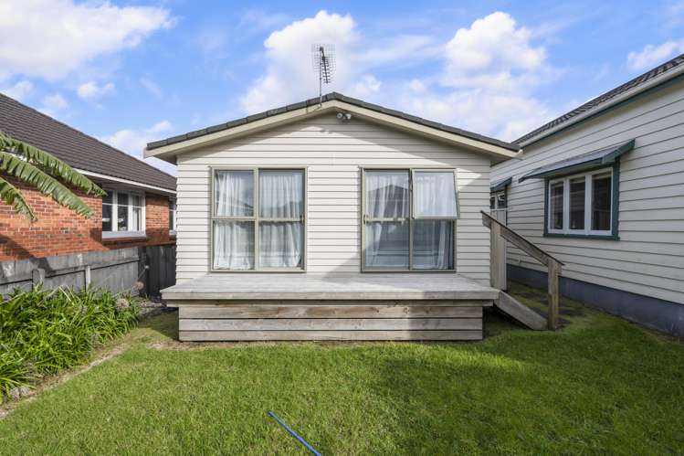 135 Astley Avenue New Lynn_17