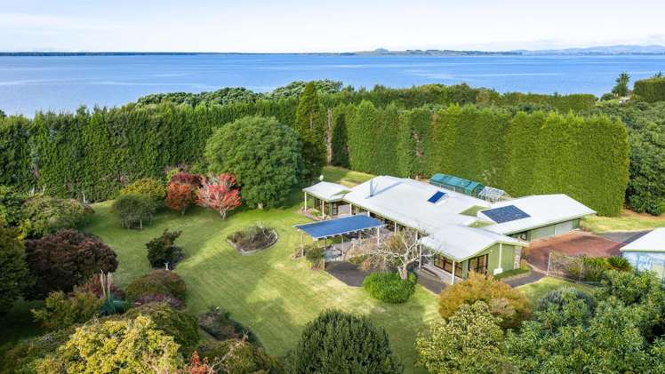 299 Beach Road_5