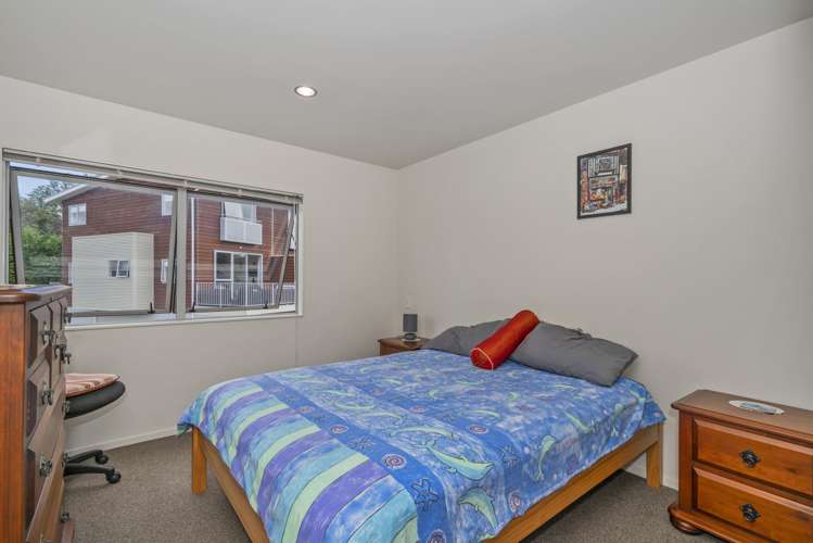 11/18 Eyre Street Whitianga_21