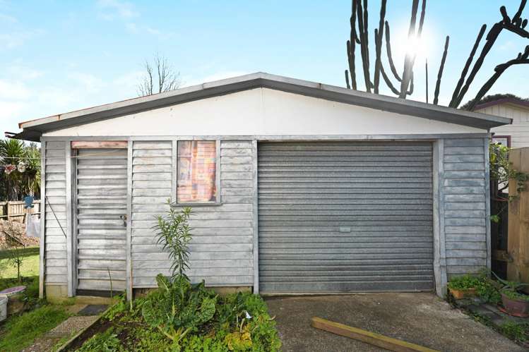 38 Forth Crescent Glenview_3