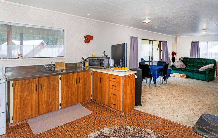 104 Awarua Place Whangamata_7