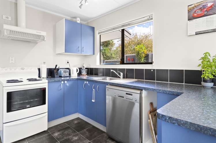 99 Tennyson Street Leamington_5