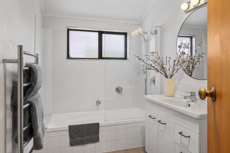 1 Fairview Place Westown_18