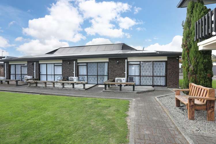 167 Fitzherbert Avenue West End_28