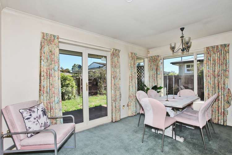 2/375 Yaldhurst Road Russley_3