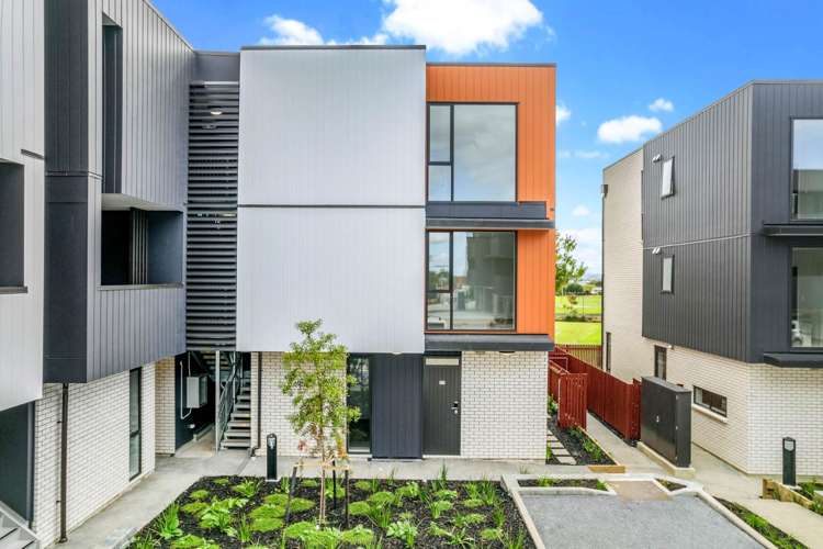 3/6 Treasure Lane Te Atatu South_9