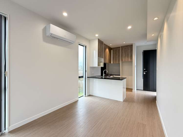 7/21 Akoranga Dr Northcote_3