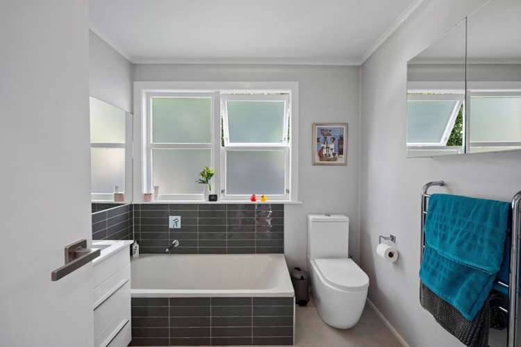 18b Formby Avenue Point Chevalier_17