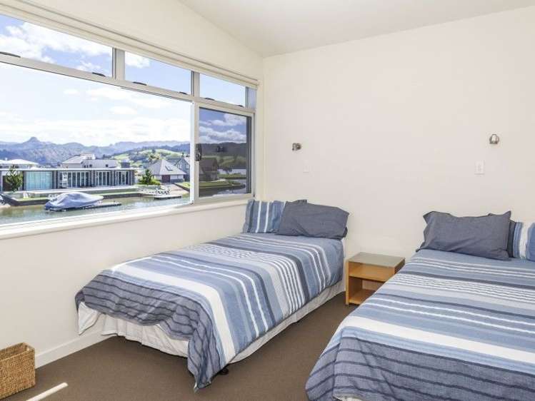 135 Motu Capri Pauanui_15