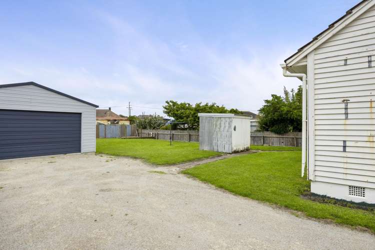 12 Egmont Street Patea_3