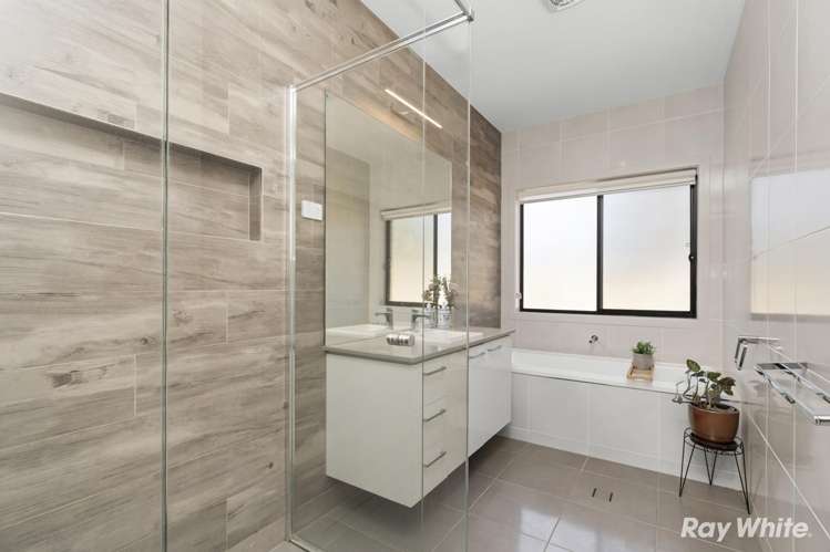 5 Smythe Road Junee_12