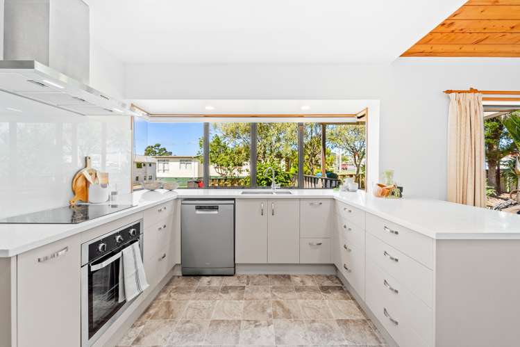 1a Kauri Crescent Snells Beach_7