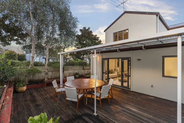 1 Siena Place Te Atatu Peninsula_8