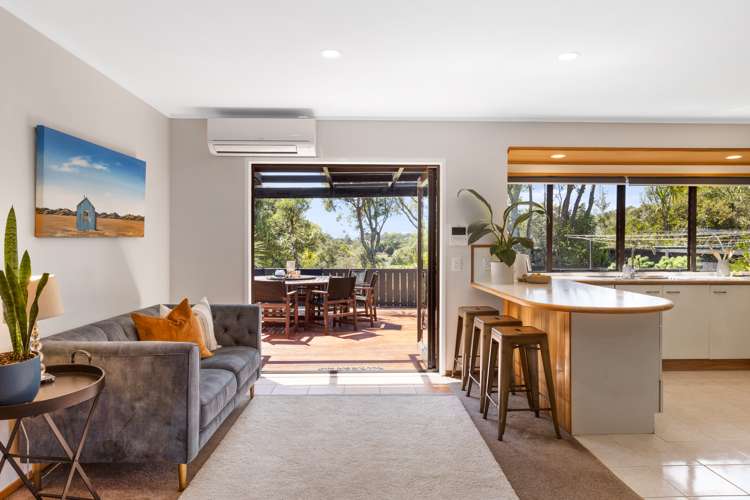 5 Crestview Place Browns Bay_14