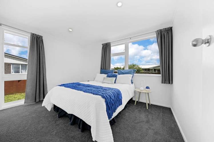 69 Alexander Crescent Otara_13