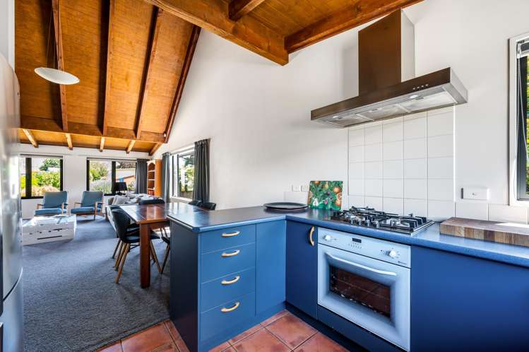 42 Rata Street Wanaka_11