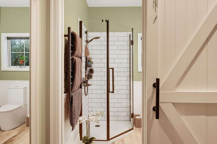 1119 Downs Road West Eyreton_11