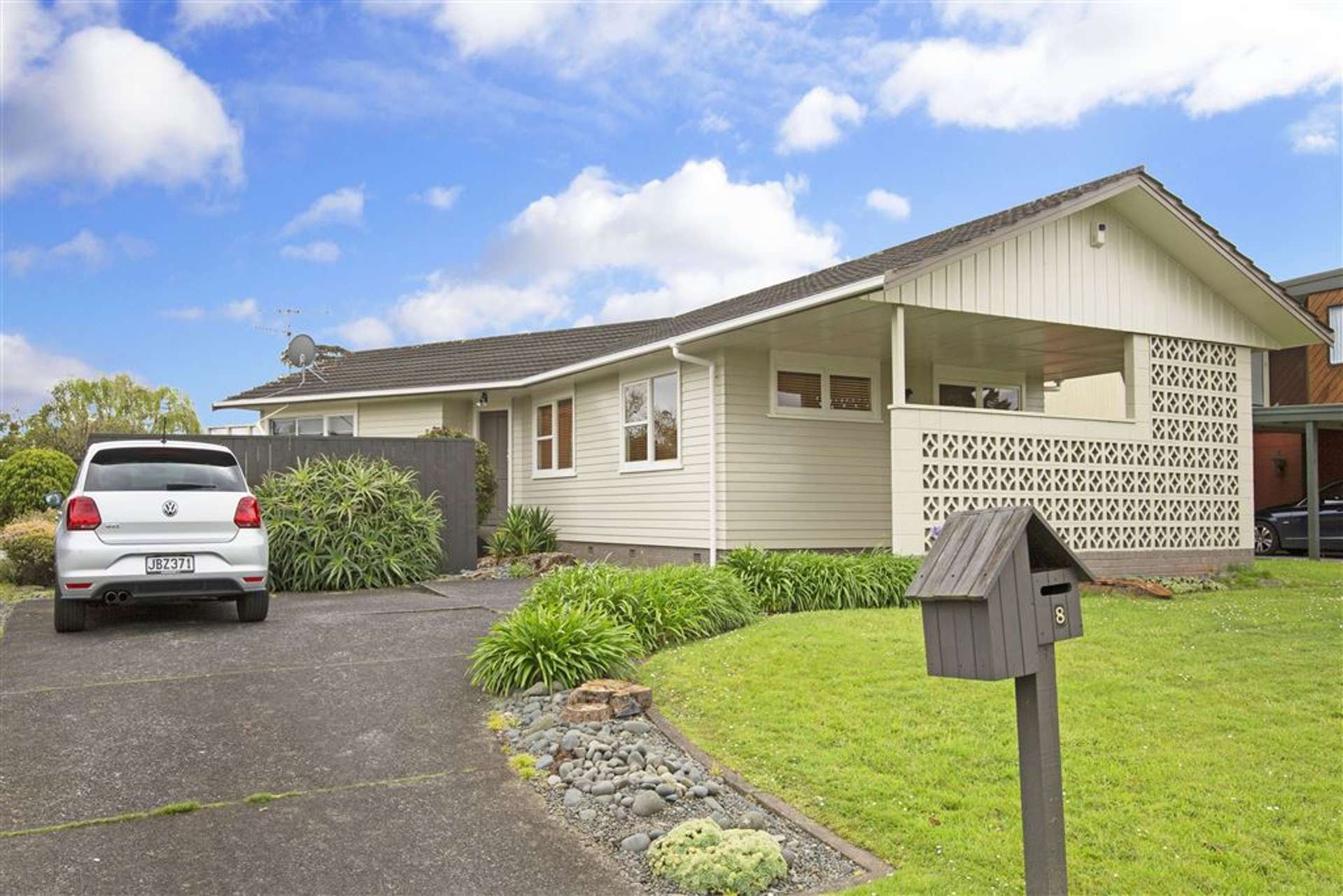 8 Dowling Place Pakuranga_0