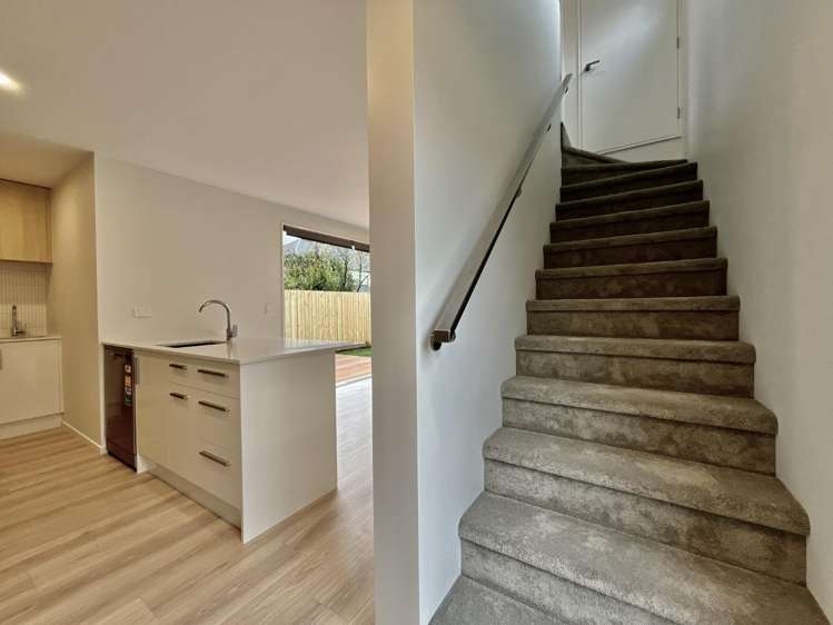 98d Geraldine Street Edgeware_12