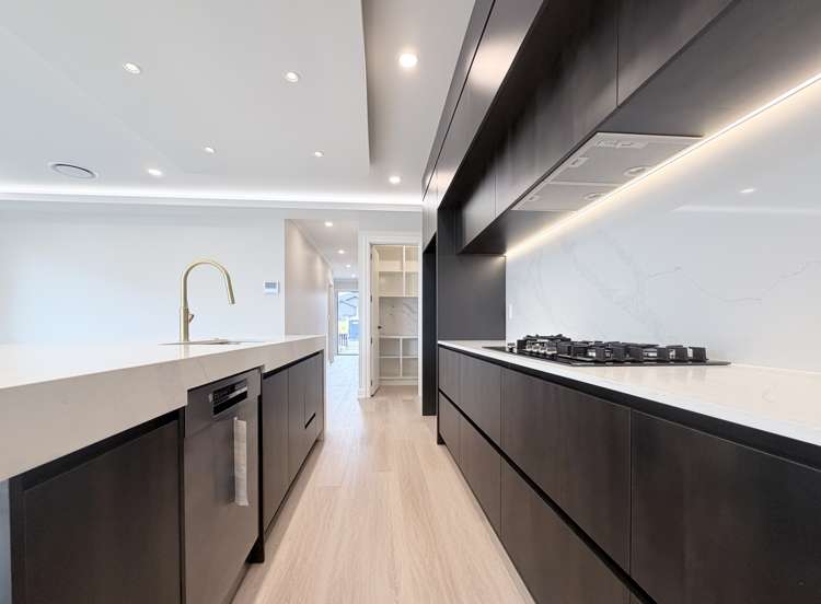 38 Tukutata Crescent_5