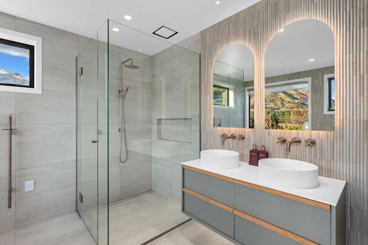71 West Meadows Drive Wanaka_14