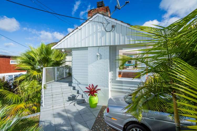 1/498 Beach Road Murrays Bay_37