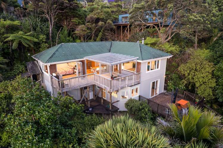 2e Foster Avenue Huia_3