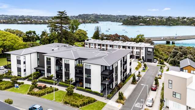 10/194 Buckley Avenue Hobsonville_1