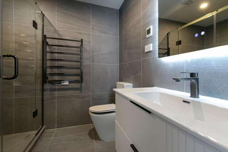 2/18 Scott Road Hobsonville_17