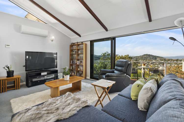 8 Paparata Street Karori_15