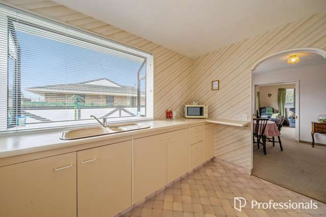 12A Korau Grove Stokes Valley_4