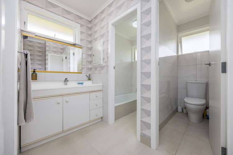 14 John Davis Road Mt Roskill_14